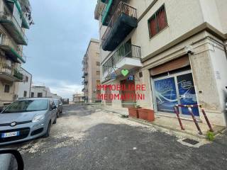 Negozio in affitto a siracusa via alcibiade