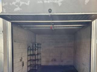 Garage in vendita ad artena via domenico prosperi