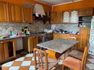 Casa indipendente in vendita a lusia via arzaron, 40