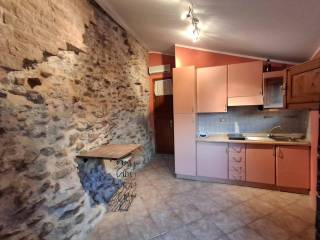 Casa indipendente in vendita a spello via della liberazione