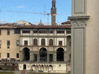 Attico in vendita a firenze piazza di santa maria soprarno