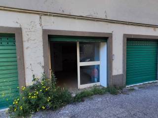 Garage in vendita a viterbo via scotolatori