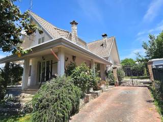 Villa in vendita a frosinone via vetiche