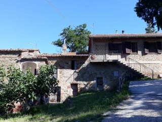 Colonica in vendita a passignano sul trasimeno 