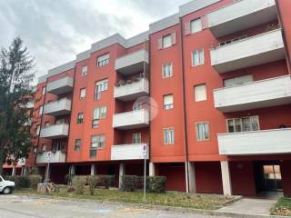 Appartamento in vendita a fano via marche, 8
