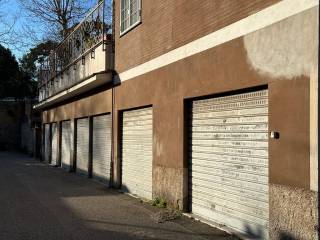 Garage in vendita a genzano di roma via salvatore capogrossi