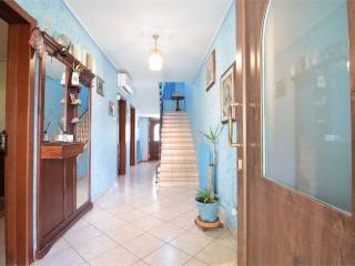 Villa in vendita a rolo via marconi