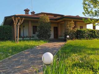 Villa in vendita a san pietro di feletto 