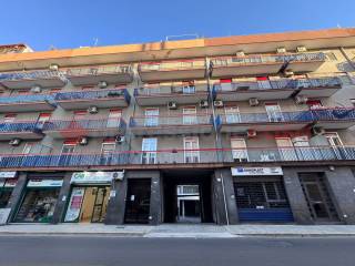 Appartamento in vendita a bari via francesco crispi, 230