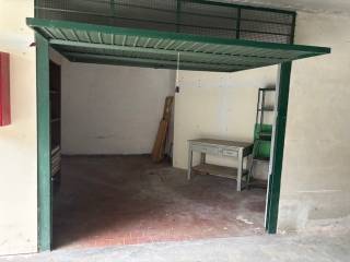 Garage in vendita a borghetto santo spirito via michelangelo