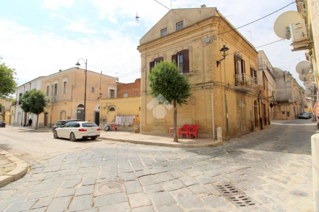 immagine annuncio 11 di 12