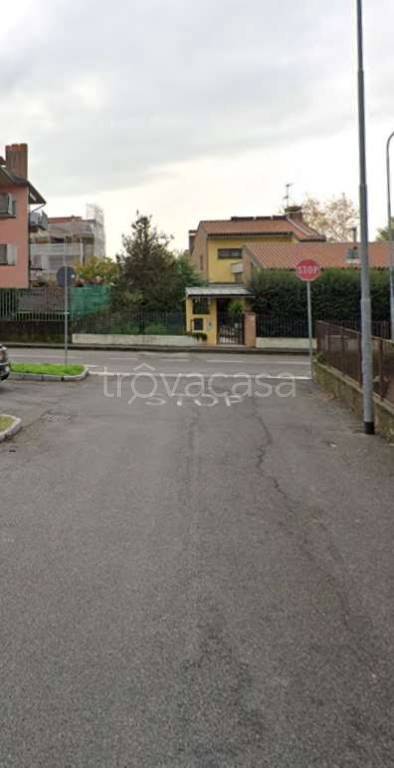 immagine annuncio 12 di 13