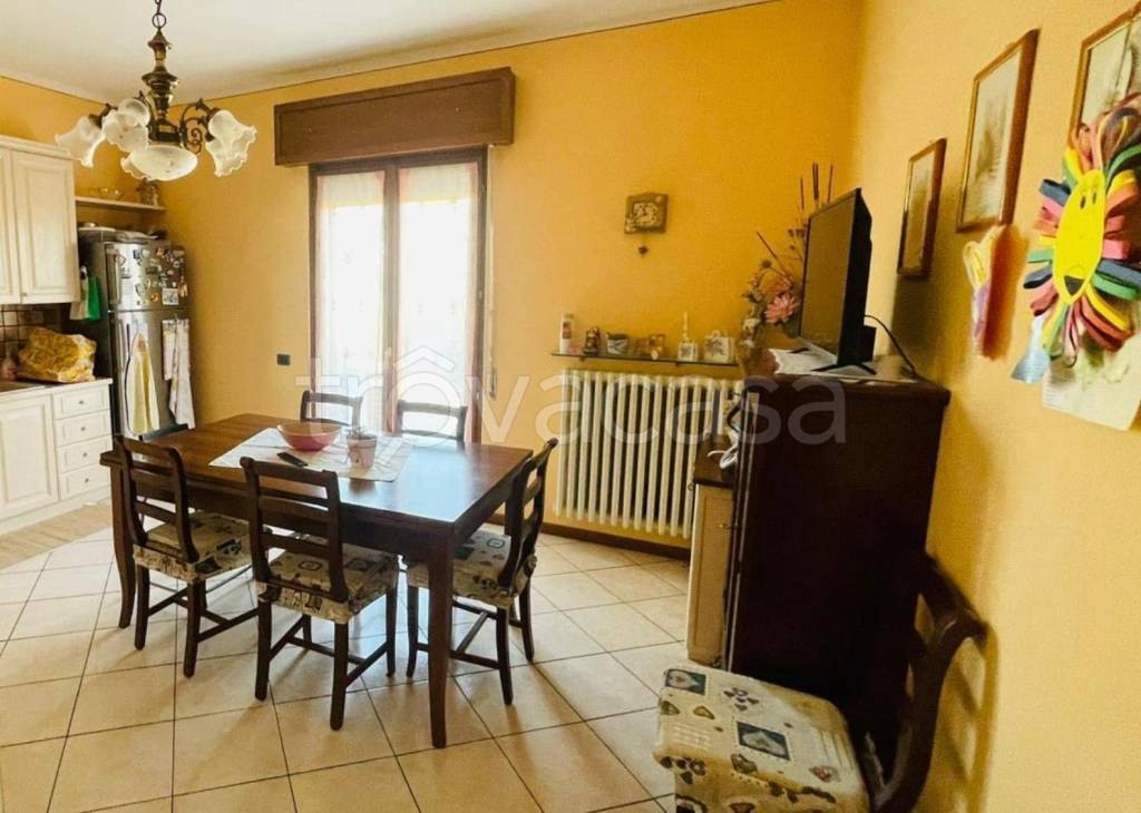 immagine annuncio 2 di 12