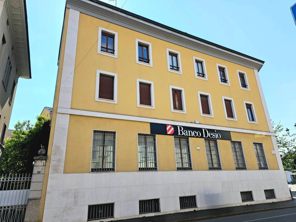 immagine annuncio 2 di 12