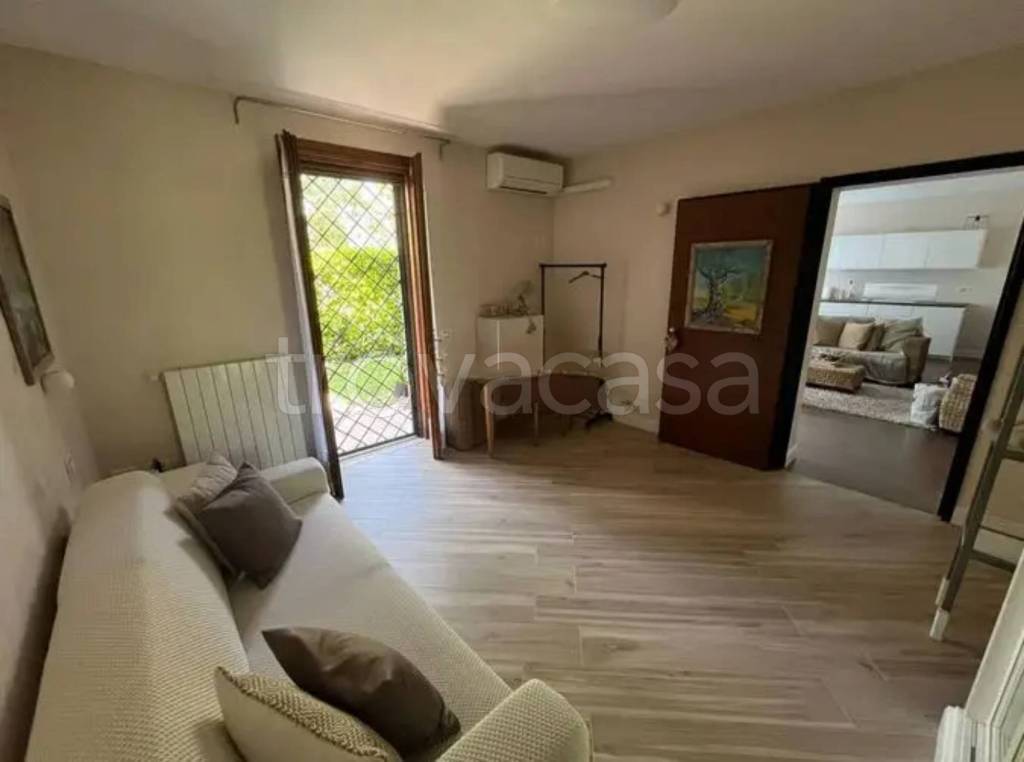 immagine annuncio 3 di 8