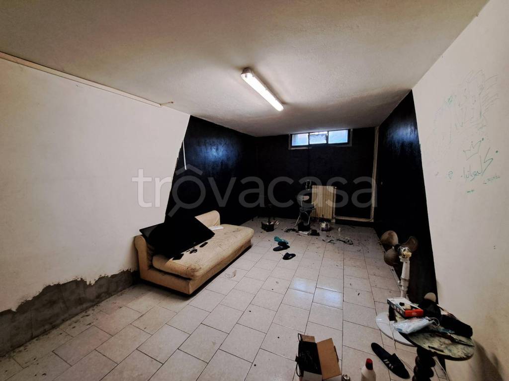 immagine annuncio 12 di 13