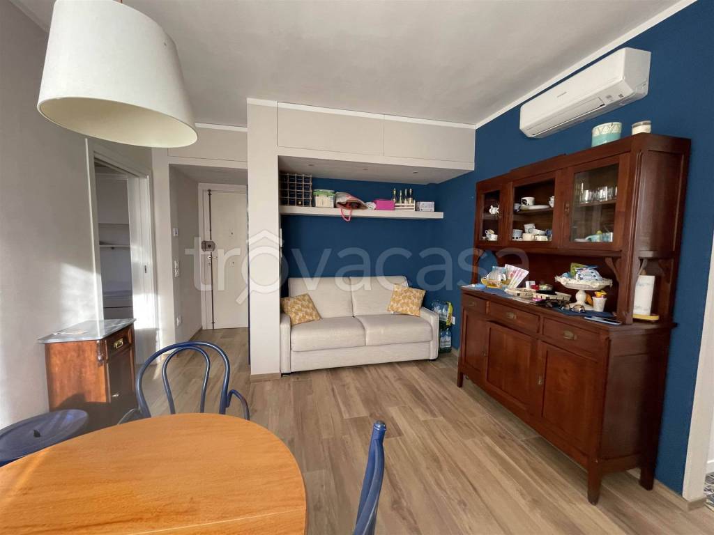 immagine annuncio 1 di 8