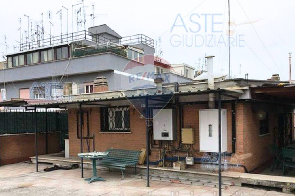 appartamento in vendita a Roma in zona Collatino
