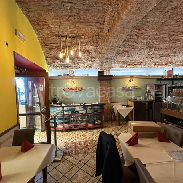 negozio in vendita a Loano