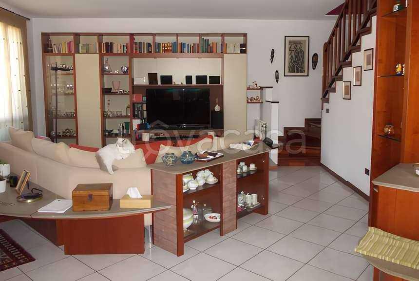 immagine annuncio 2 di 12