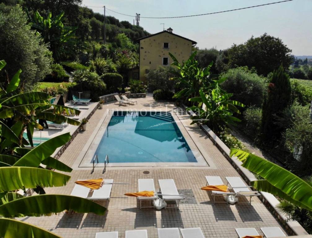 immagine annuncio 1 di 15