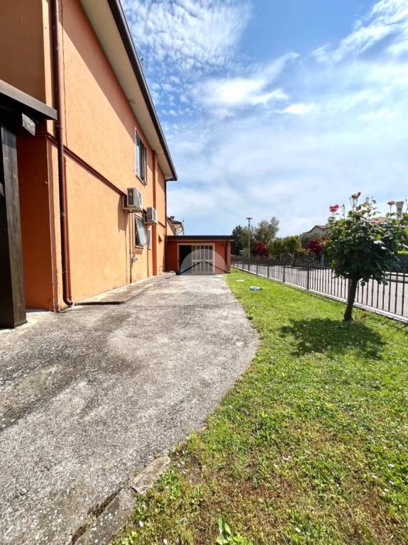 immagine annuncio 6 di 8