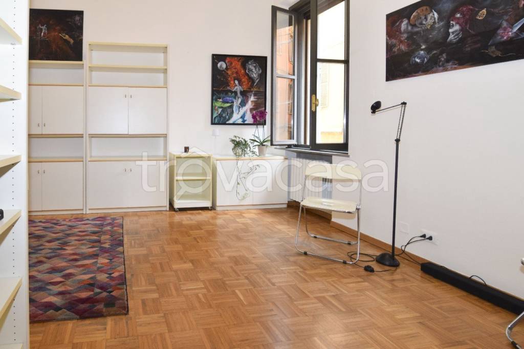 immagine annuncio 1 di 8
