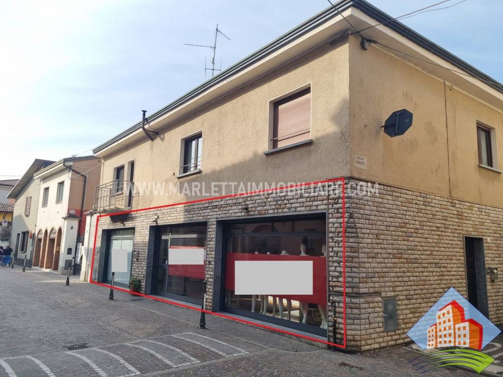 immagine annuncio 2 di 12