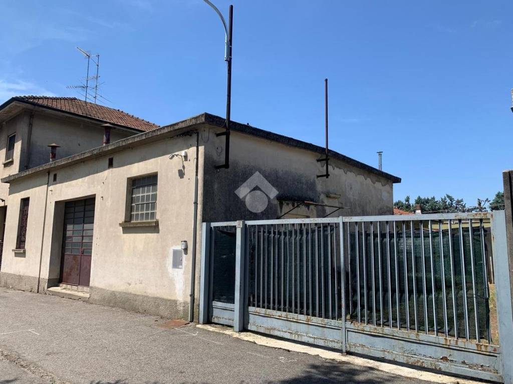 immagine annuncio 1 di 8