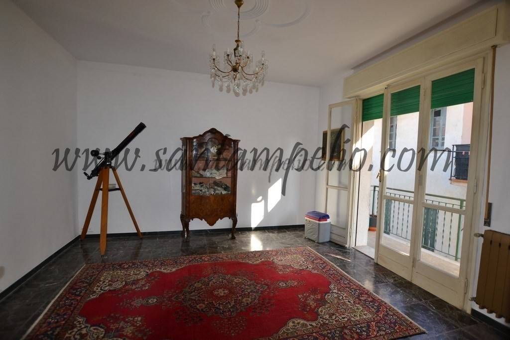 appartamento in vendita a Dolceacqua