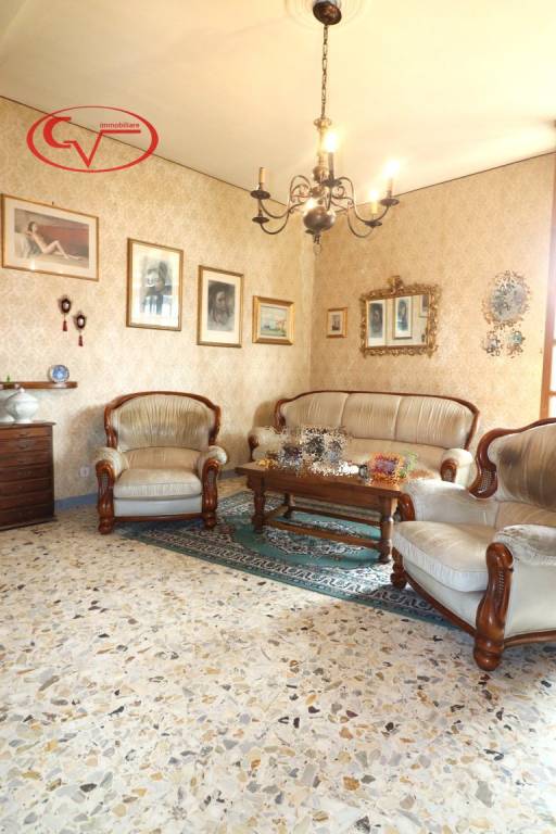 appartamento in vendita a Montevarchi