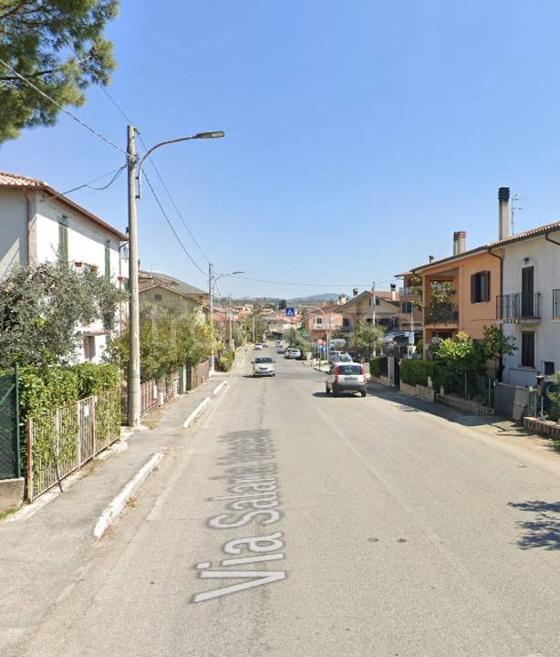 immagine annuncio 1 di 8