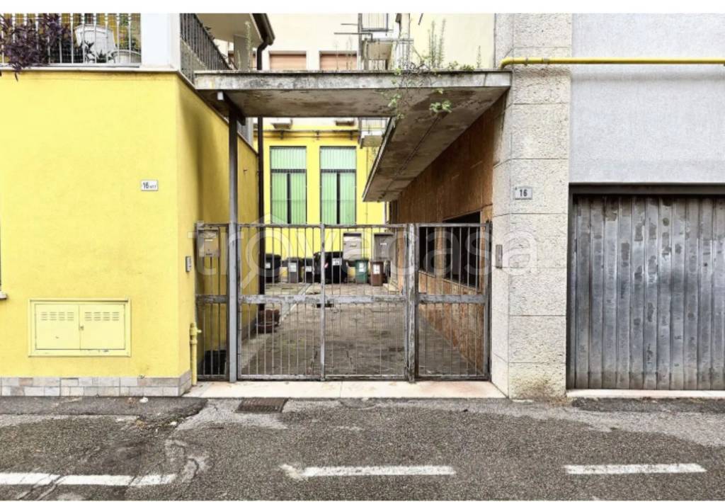 immagine annuncio 2 di 13
