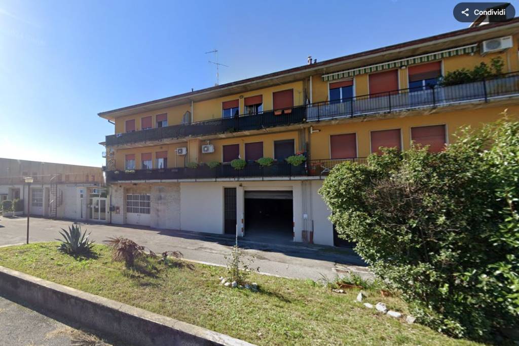 immagine annuncio 2 di 4