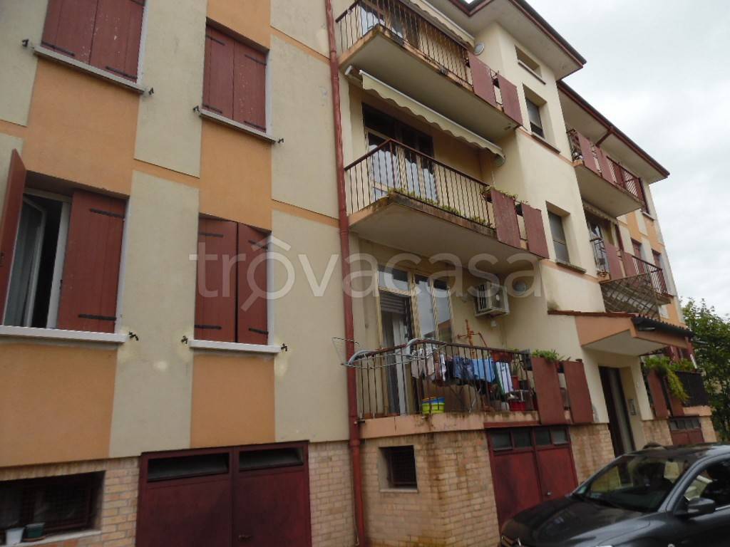 appartamento in vendita a Treviso in zona Ghirada / San Zeno