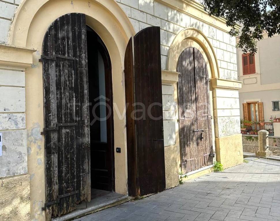 immagine annuncio 1 di 8