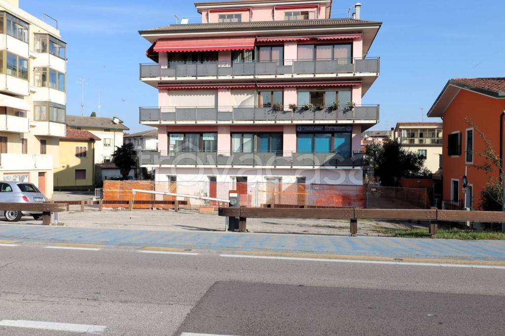 immagine annuncio 1 di 9