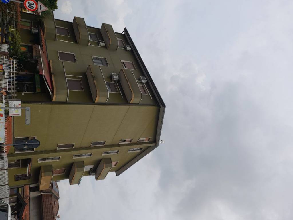 immagine annuncio 2 di 4