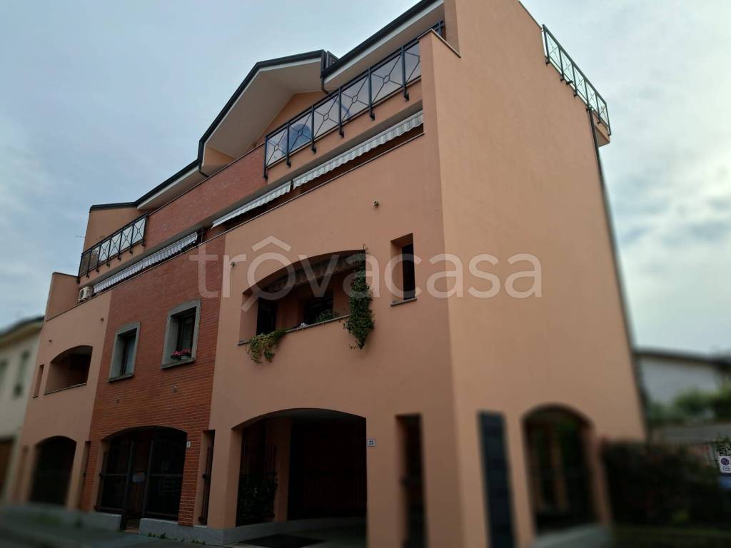immagine annuncio 11 di 12