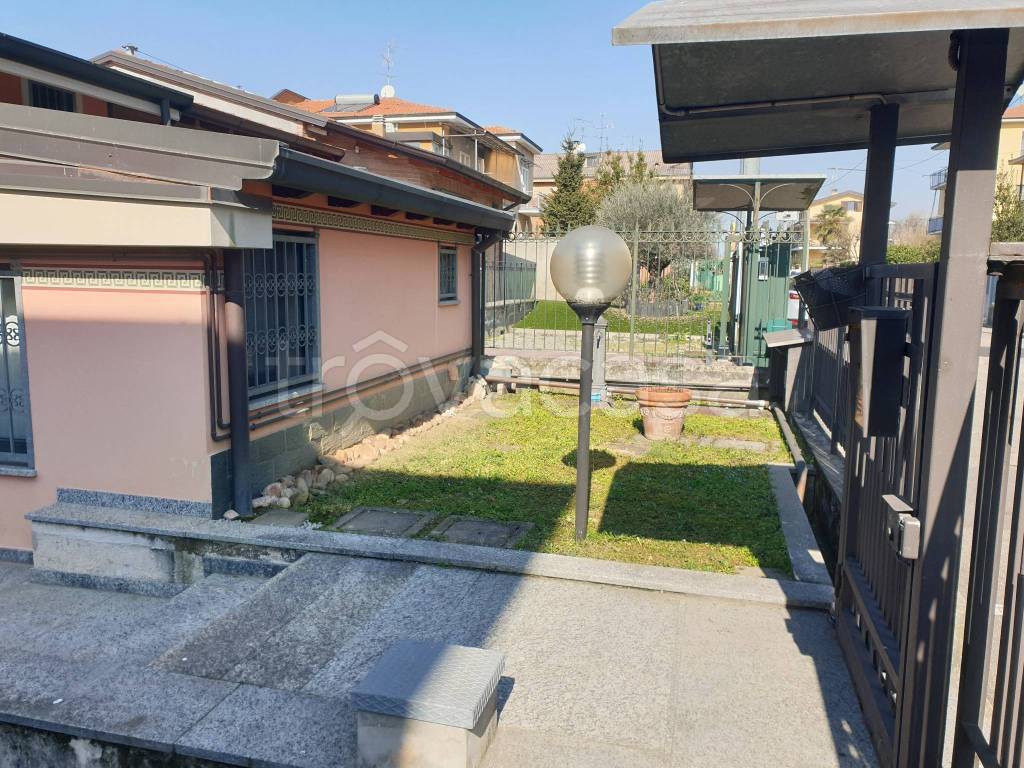 immagine annuncio 1 di 15