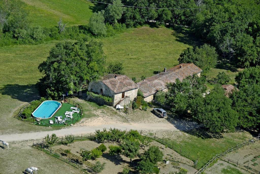 casa indipendente in vendita a Casole d'Elsa