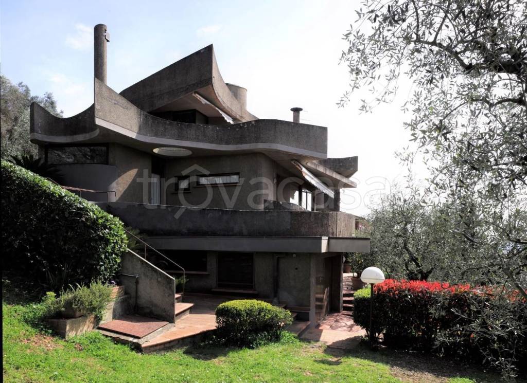 casa indipendente in vendita a Monsummano Terme