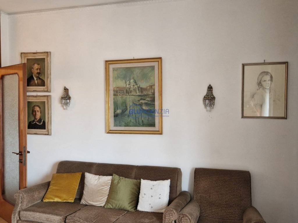 immagine annuncio 2 di 8
