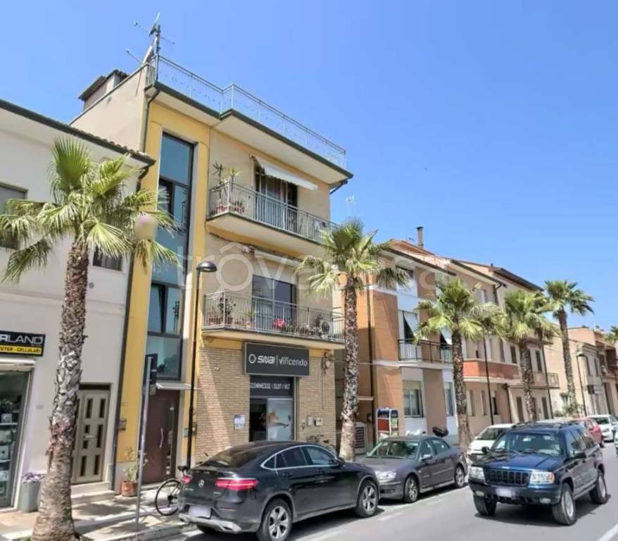 immagine annuncio 1 di 4
