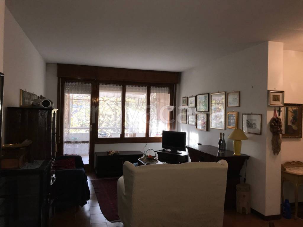 immagine annuncio 1 di 8