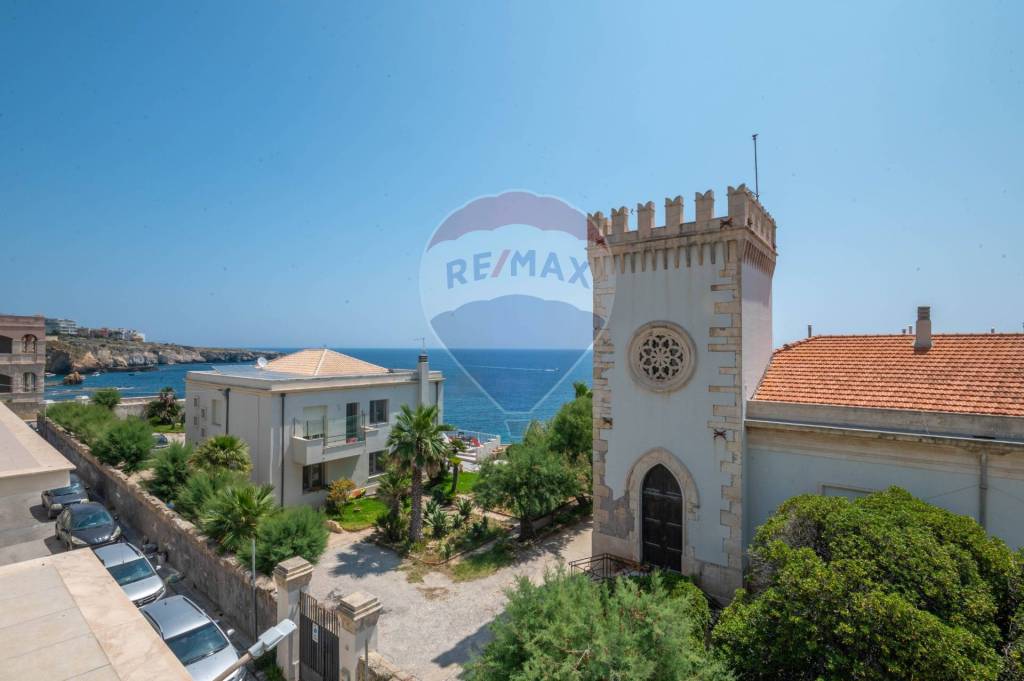 appartamento in vendita a Siracusa in zona Borgata