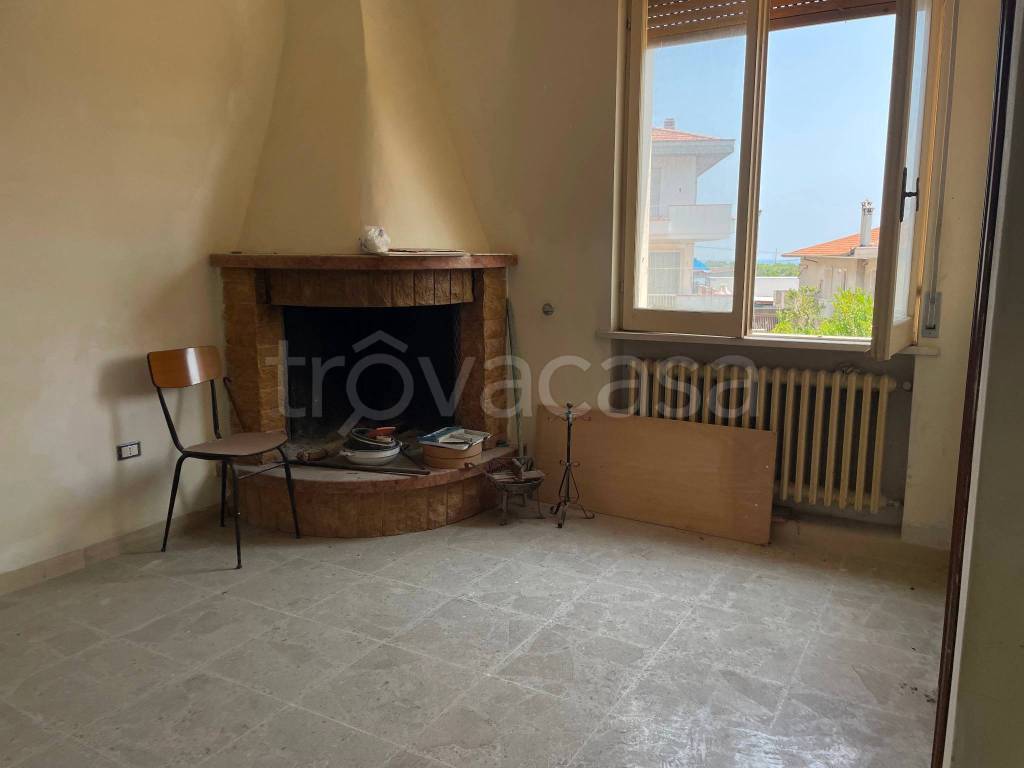immagine annuncio 8 di 9