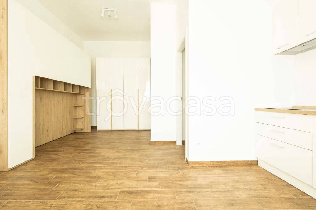 immagine annuncio 1 di 12