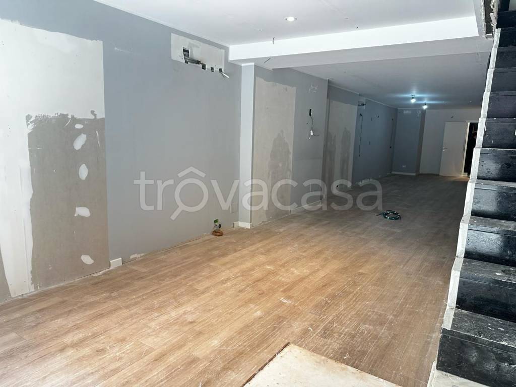 immagine annuncio 4 di 8