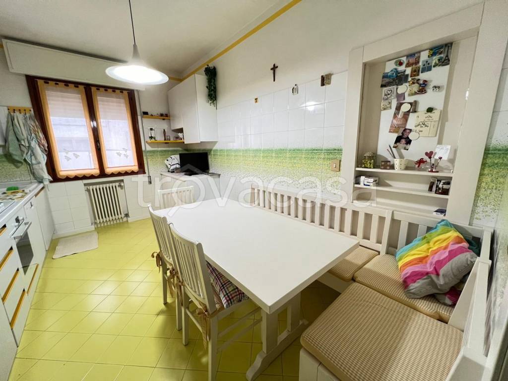 immagine annuncio 1 di 14